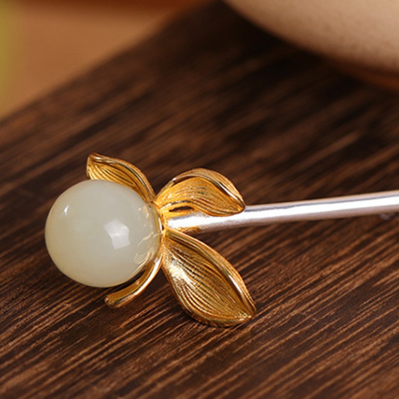 ハクモクレンのかんざし - 風に揺れる花びらを見事に再現 K195