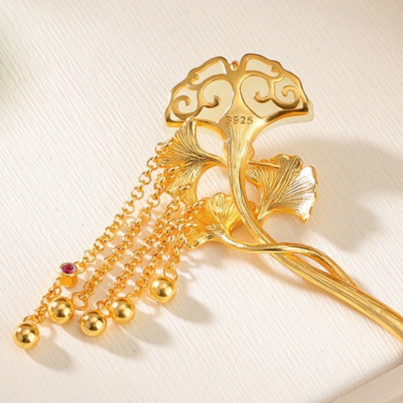 イチョウの葉のかんざし - 秋の風情を感じさせるデザイン K196