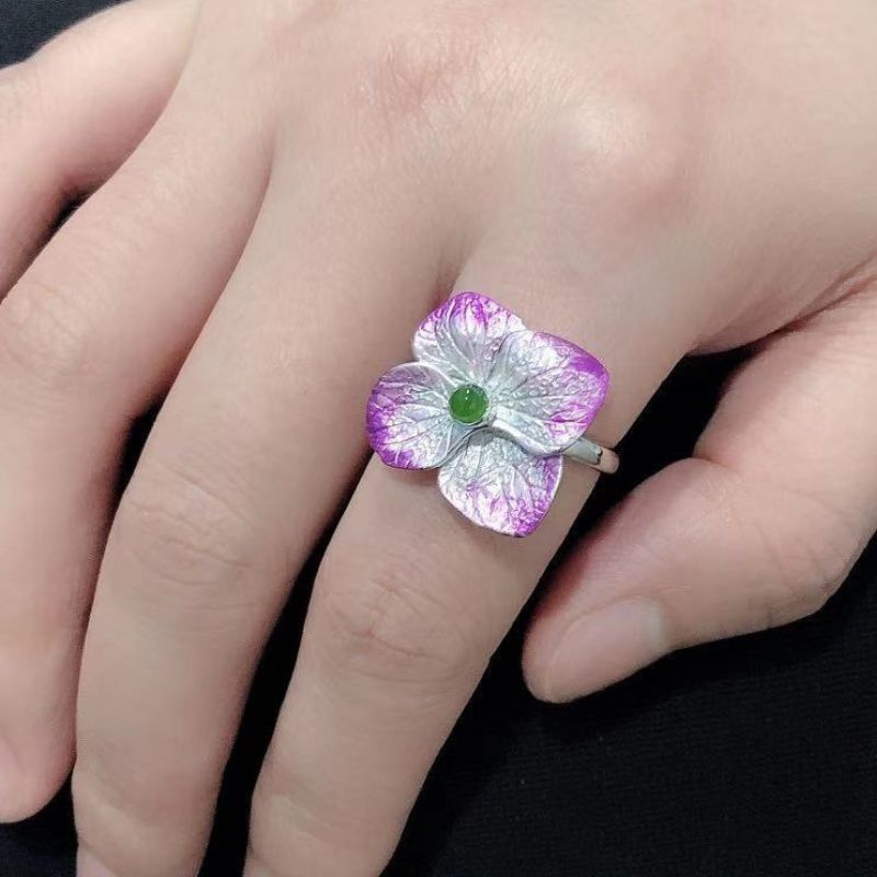 ハナミズキのリング - 自然の美しさを指先に届け R440