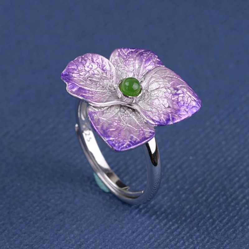 ハナミズキのリング - 自然の美しさを指先に届け R440