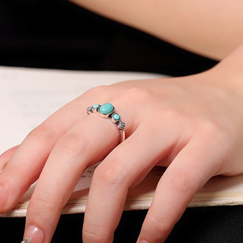 トルコ石のリング - 日常のさりげないアクセントとして R453