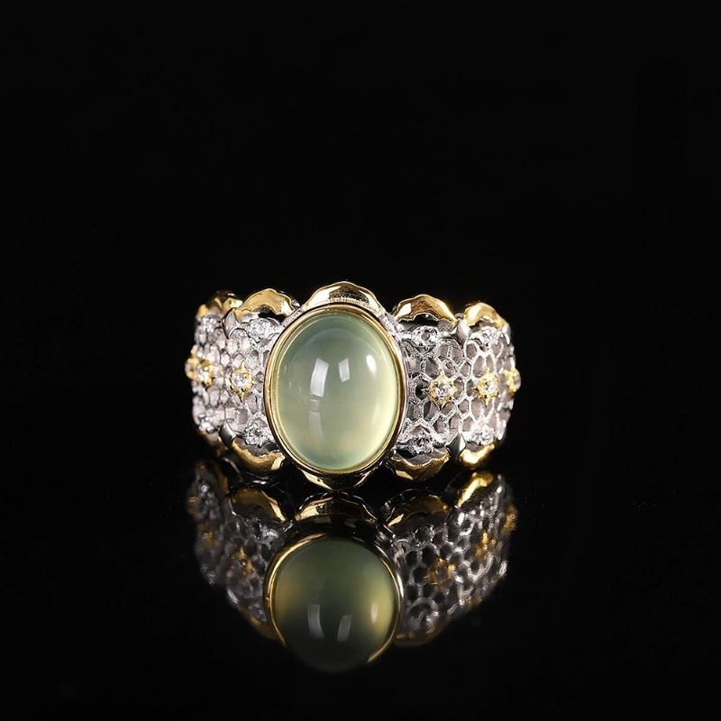 レースリング - マスカットのような爽やかで淡い緑色が特徴のプレナイト R454