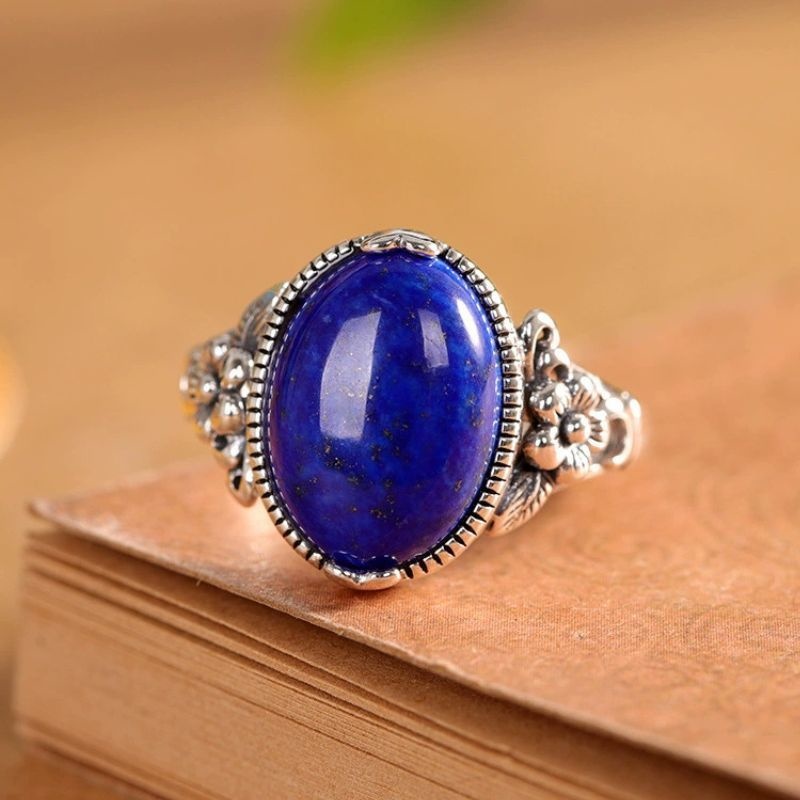 ラピスラズリのリング - あなたの手元を華やかに彩る R458