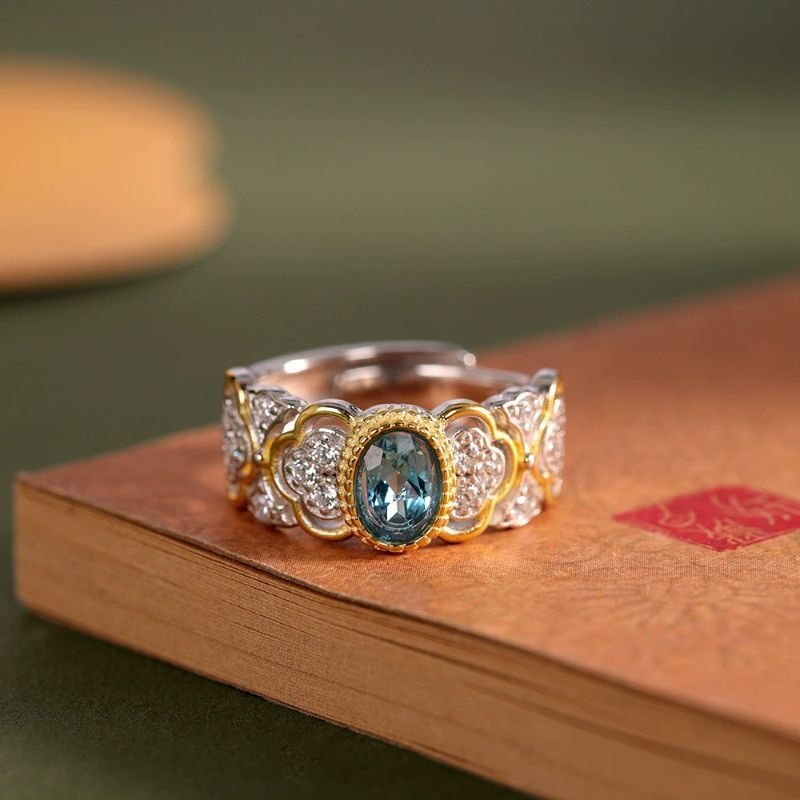 ブルートパーズのリング - 指先で優雅に輝き、どんな場面でも注目を集める R460