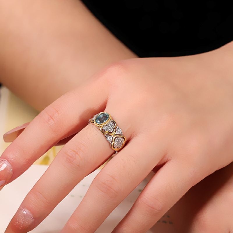 ブルートパーズのリング - 指先で優雅に輝き、どんな場面でも注目を集める R460