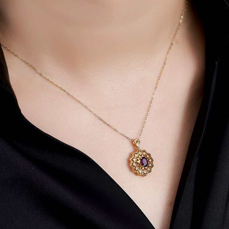 アメジストのペンダント- 神秘的で魅力的な雰囲気を醸し出す N153