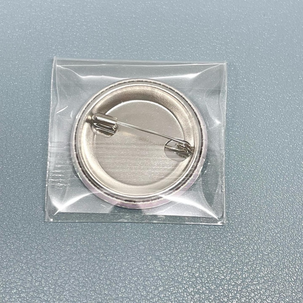 ビックリなんキャラ絵|32mm缶バッジ