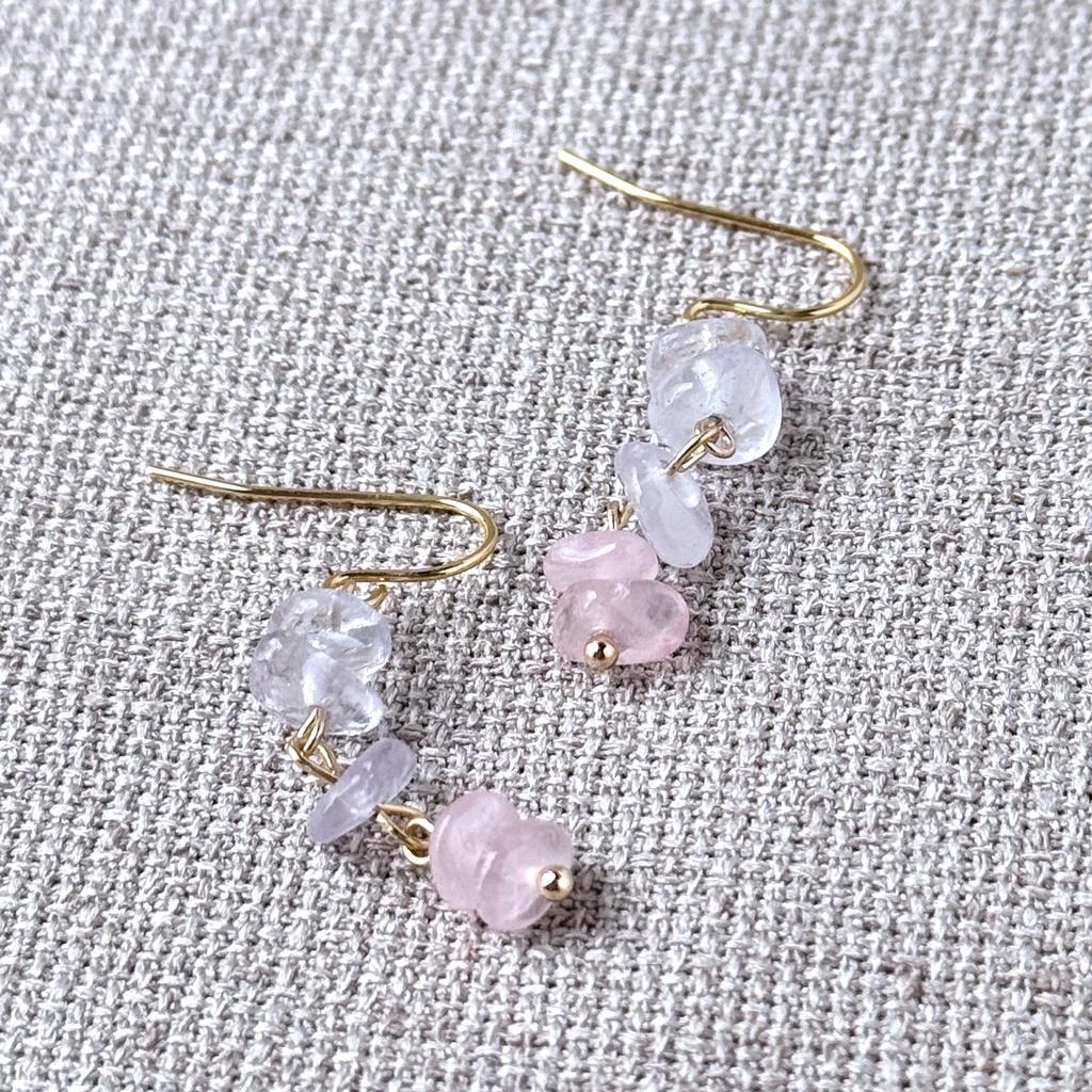 No.111 天然石 さざれ小粒 ロングピアス ローズクオーツ アメトリン