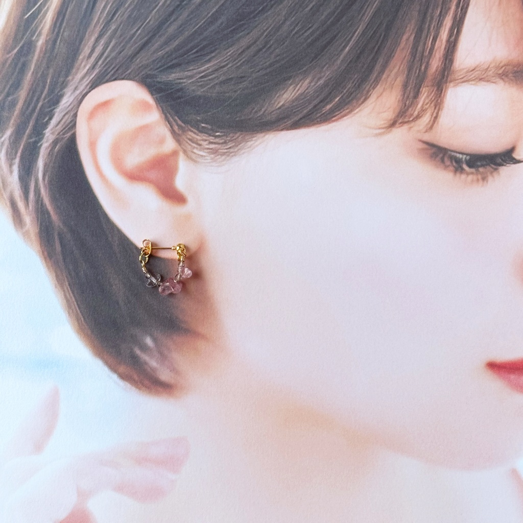 No.208 ストロベリークオーツ スモーキークオーツ さざれ石のフープピアス