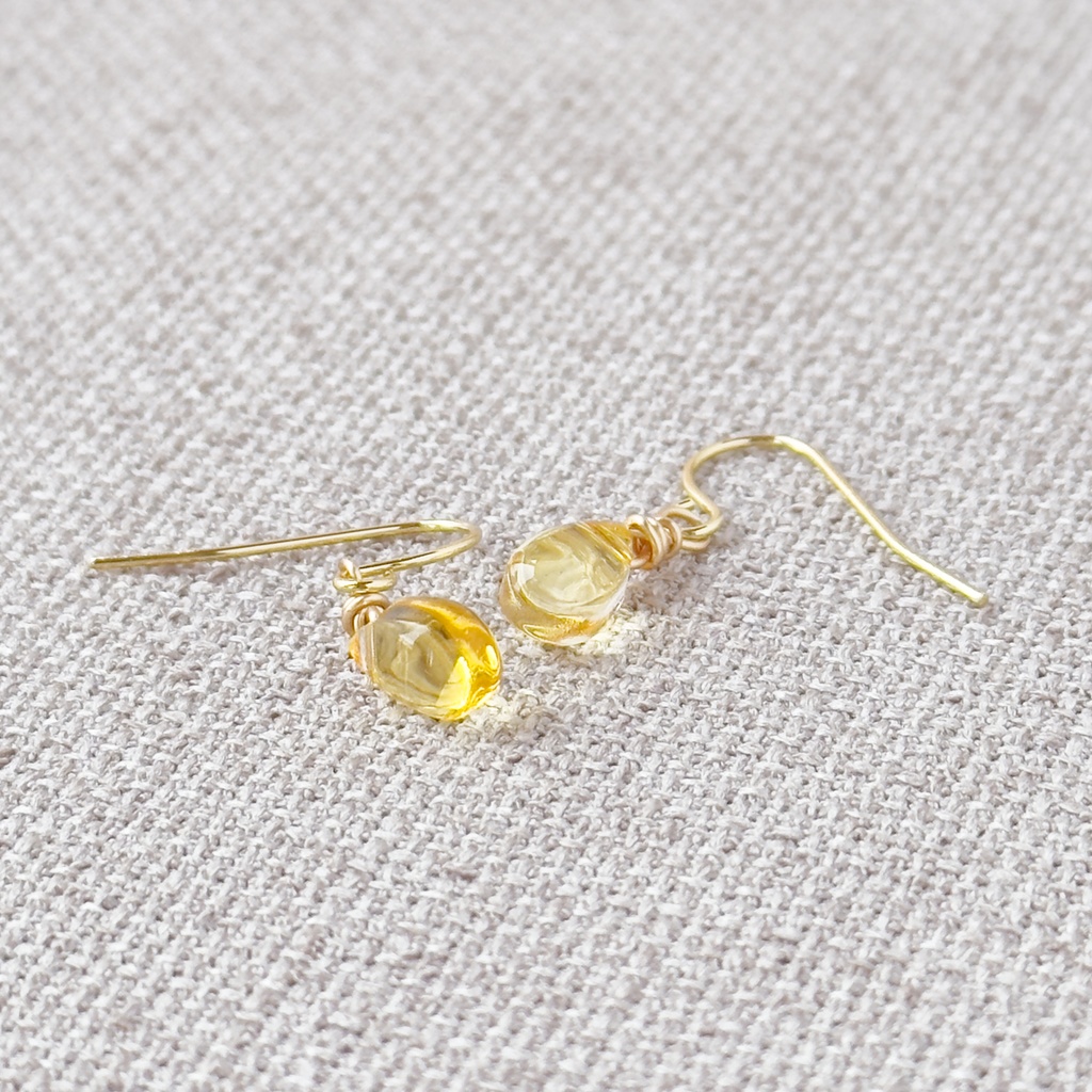 No.206 チェコビーズ 一粒ドロップピアス カナリアイエロー