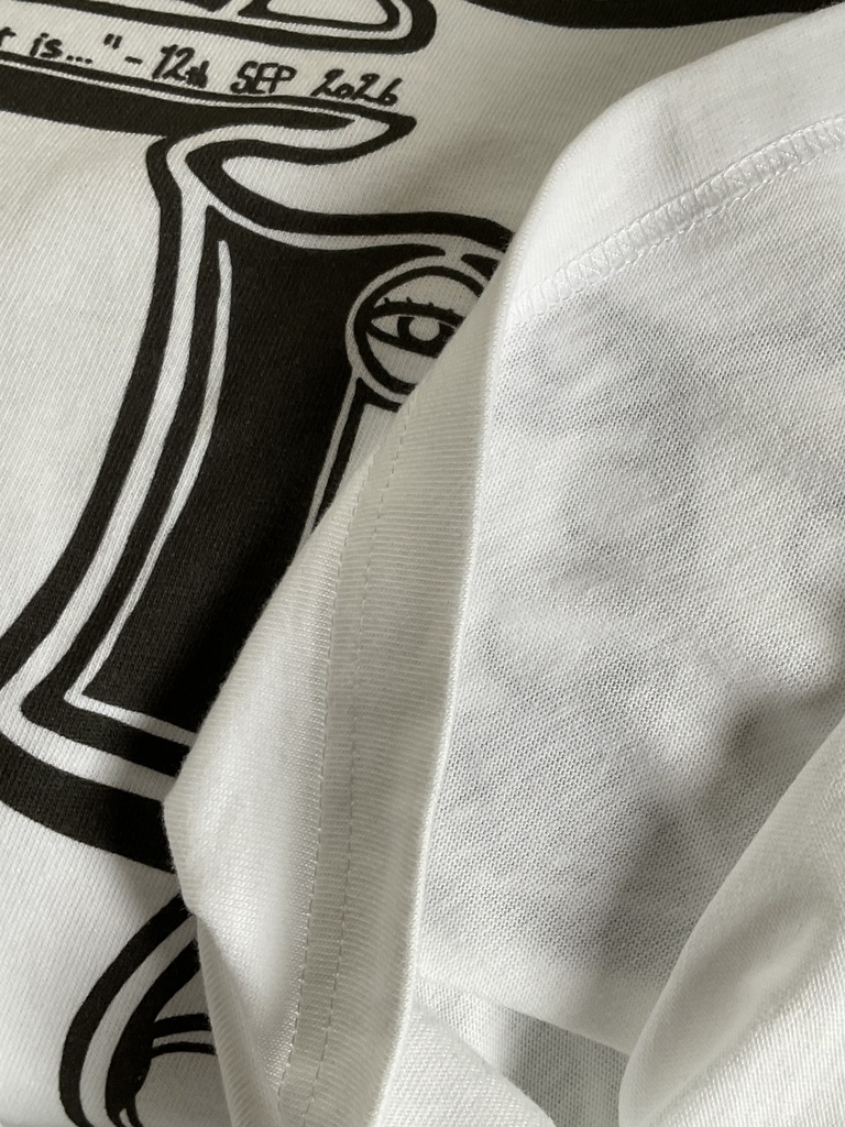 【9/13まで】ワンマンライブ限定Tシャツ『What is…?』
