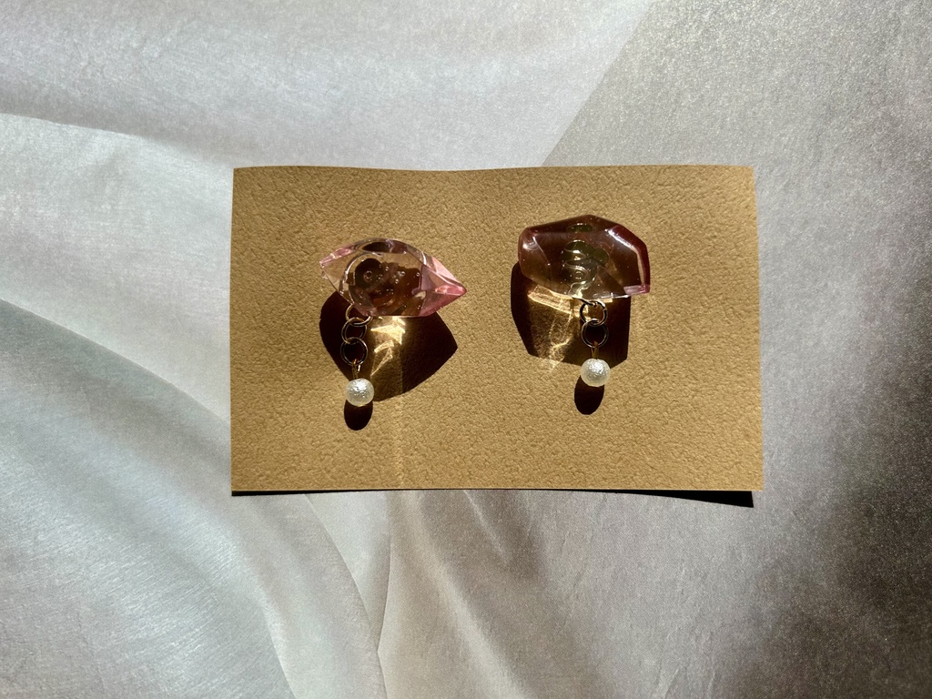 宝石ノ耳飾〜桃(ピアス)