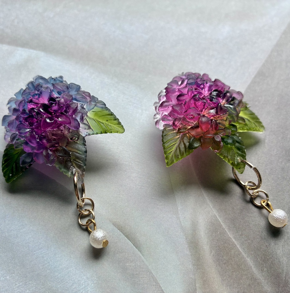 雨彩ノ紫陽花（ブローチ）