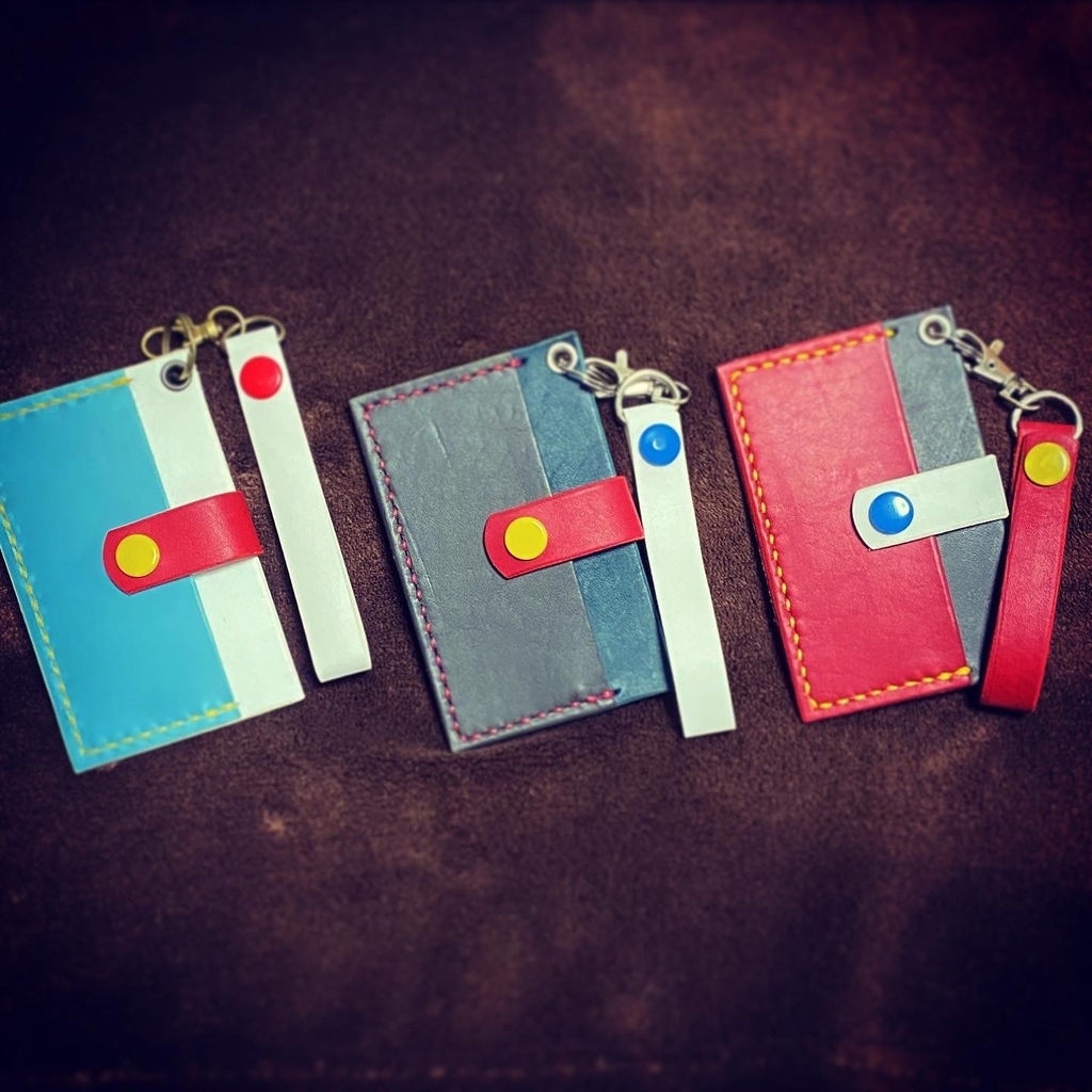 牛本革 パスケース RX-77