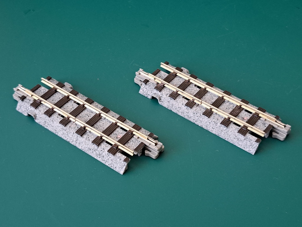｢ ATD-01 ｣基板用 オプション【ダイオード付きレール ( KATO ナローゲージユニトラック )】２本組