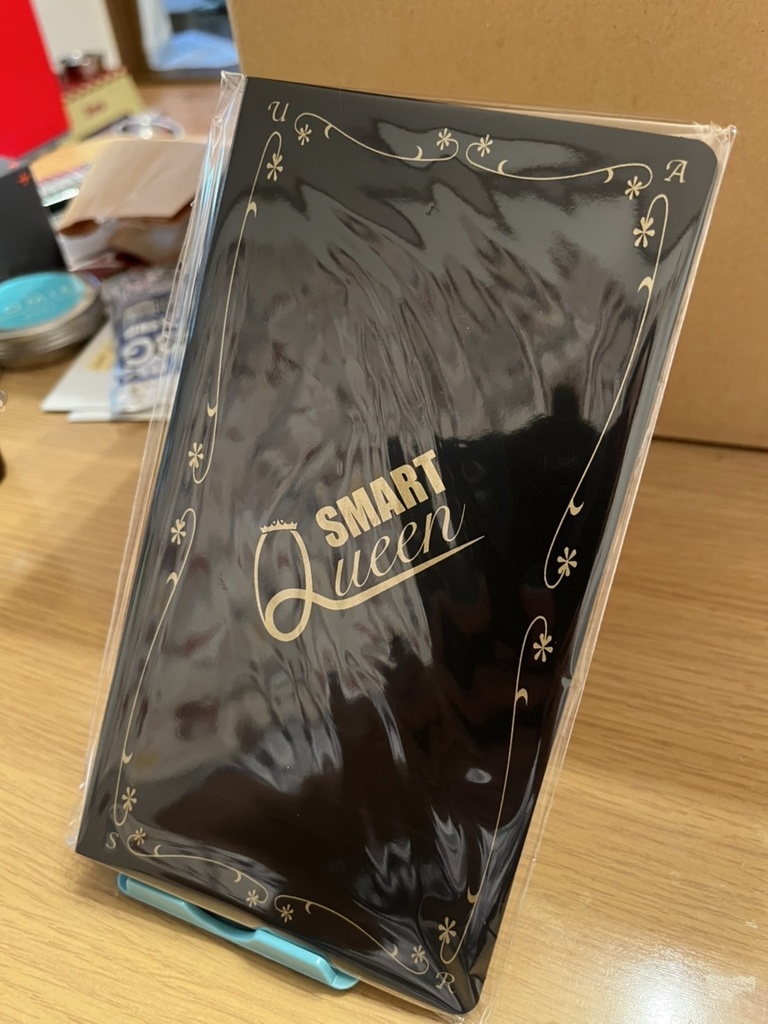 SMART Queen チェキホルダー