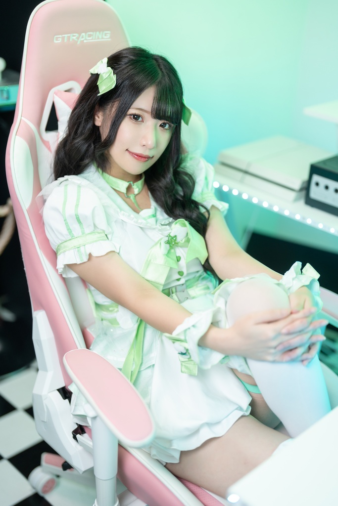 望月うかる生誕祭2025 遠隔チェキ