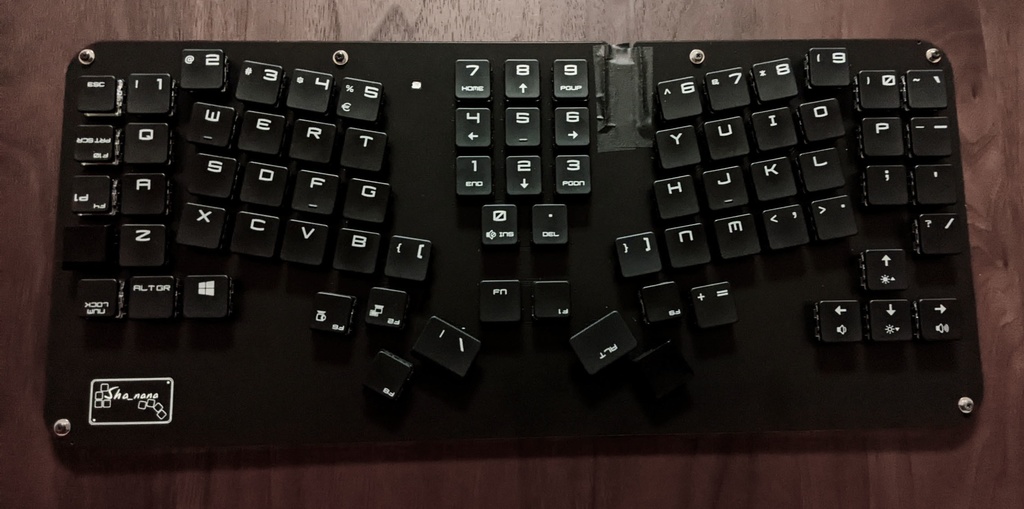 Sha_nana (自作キーボードキット)