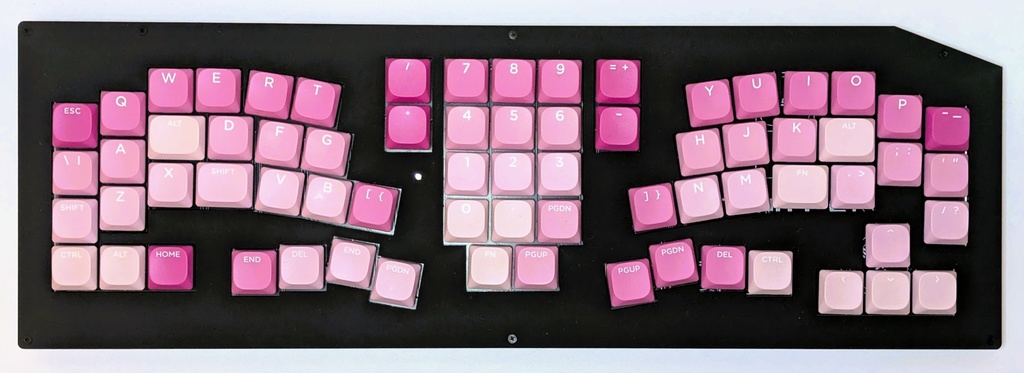 TRINITY-C+【自作キーボードキット】