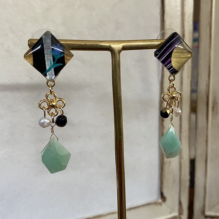 【7/12(水)22時販売】膝丸イメージピアス(KANI 竜胆紫月ver.)