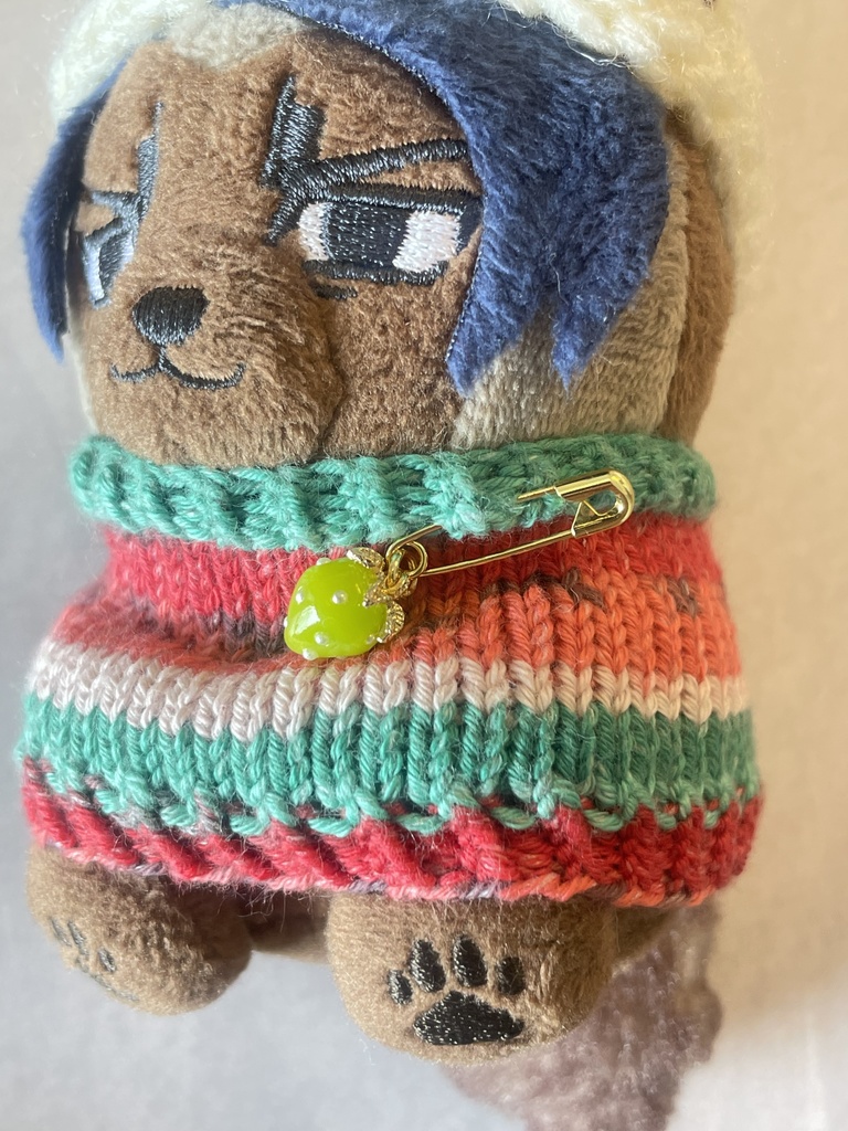 いちごブローチ/黄緑