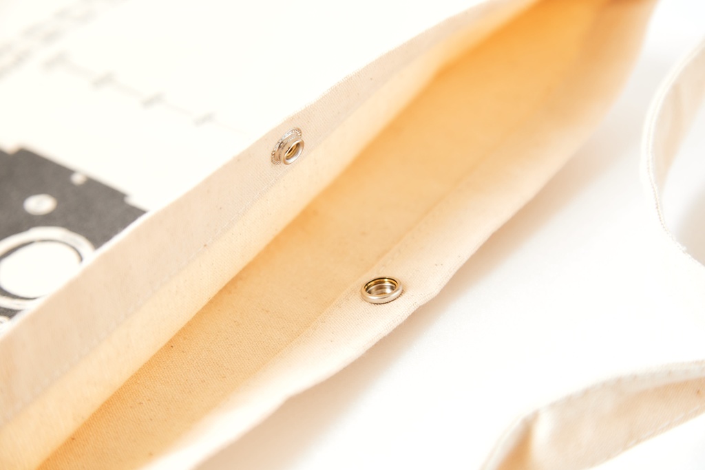 【カメラデザイン】サコッシュ