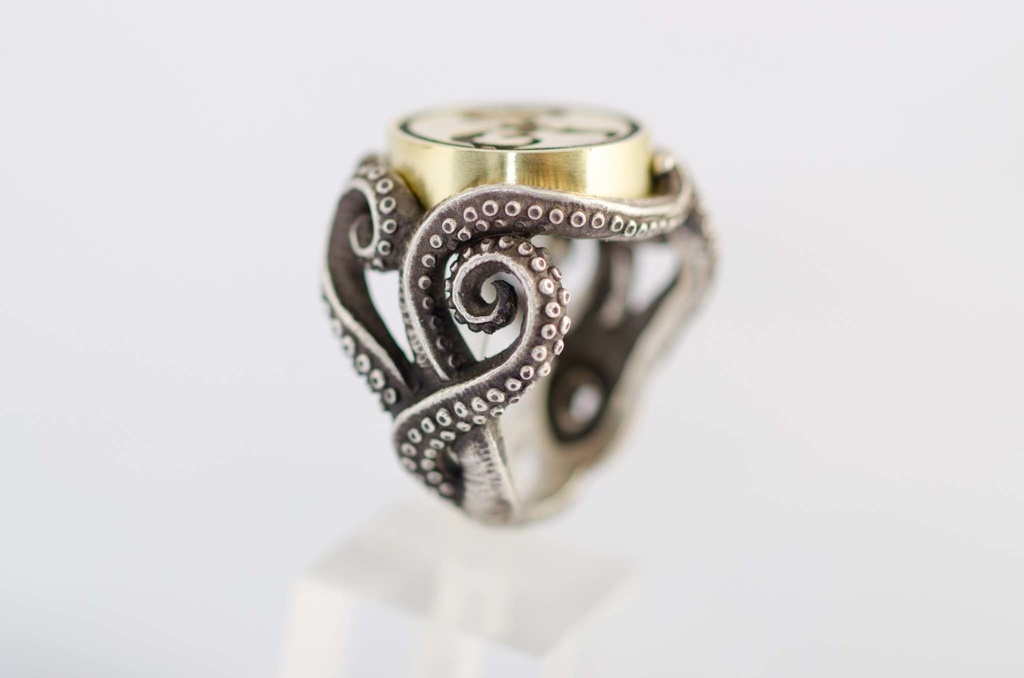 クトゥルフ神話 シグネットリング(ハスター様の触手バージョン)