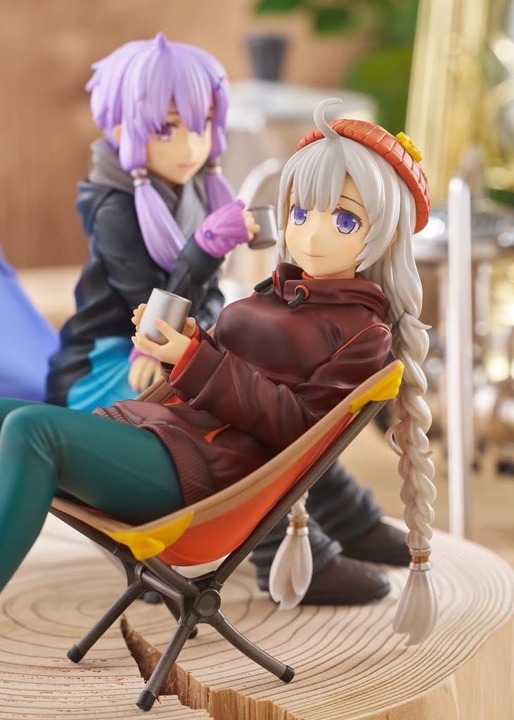 未塗装組立式レジン製ガレージキット 紲星あかり 冬キャンver.