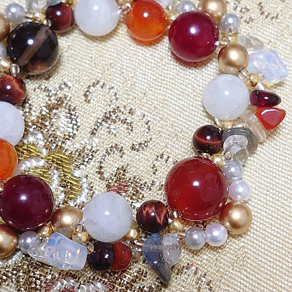 グラブル * パーシヴァル(光属性) イメージ 万華鏡ブレスレット *