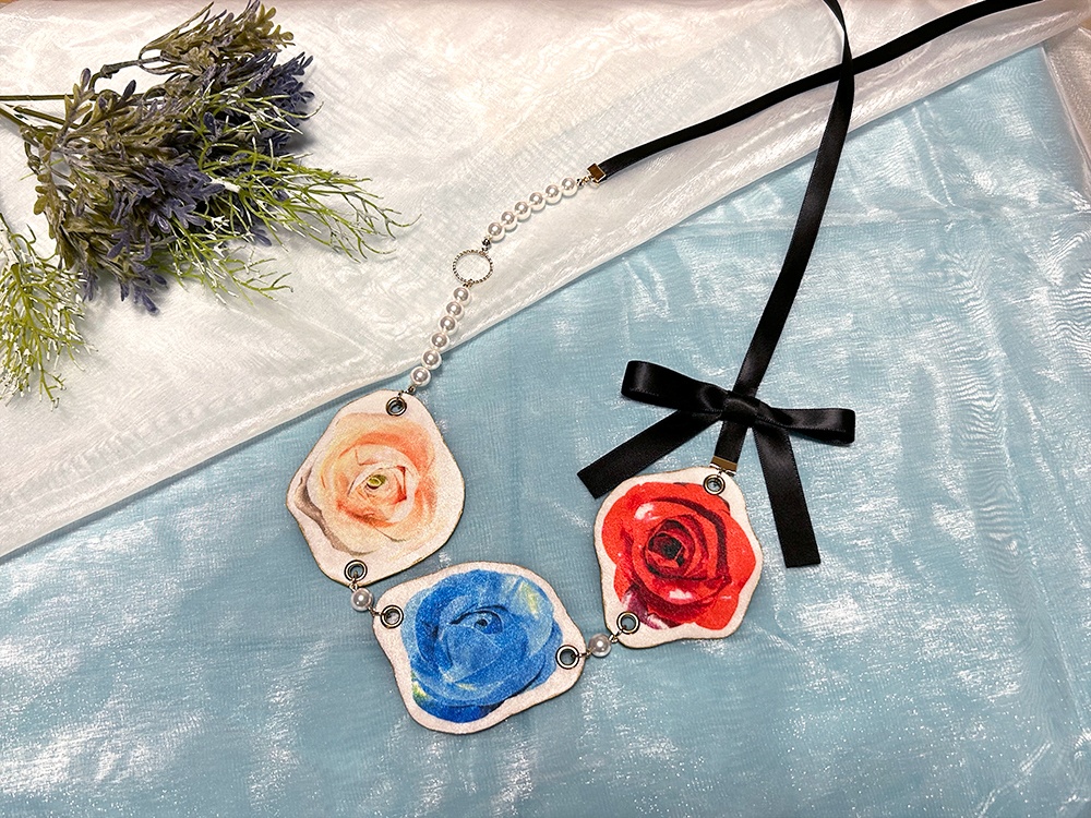 花のネックレス