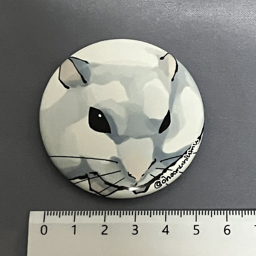 缶バッジ（57mm）ジャンガリアンハムスター　パールホワイト