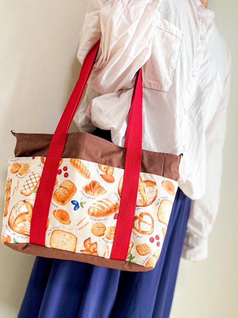 パン柄ファスナートートバッグ いただきます展