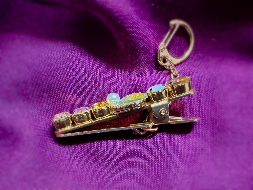 Crystal key clip -MERMAID- #sunrise