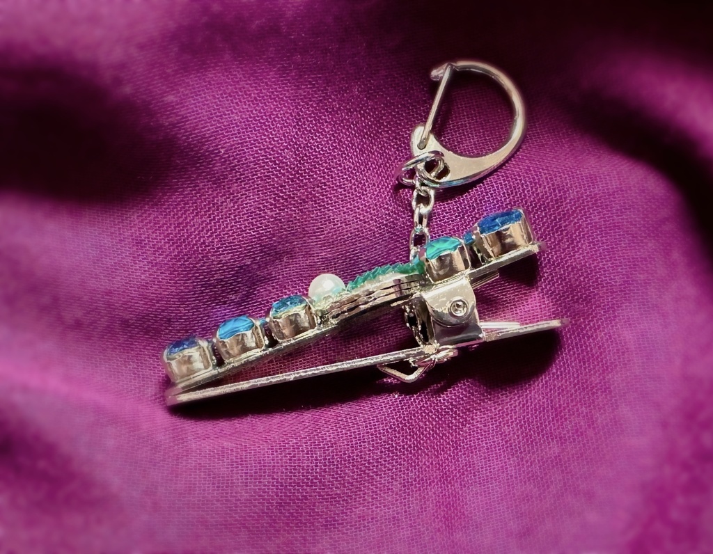 Crystal key clip -MERMAID- #fish green