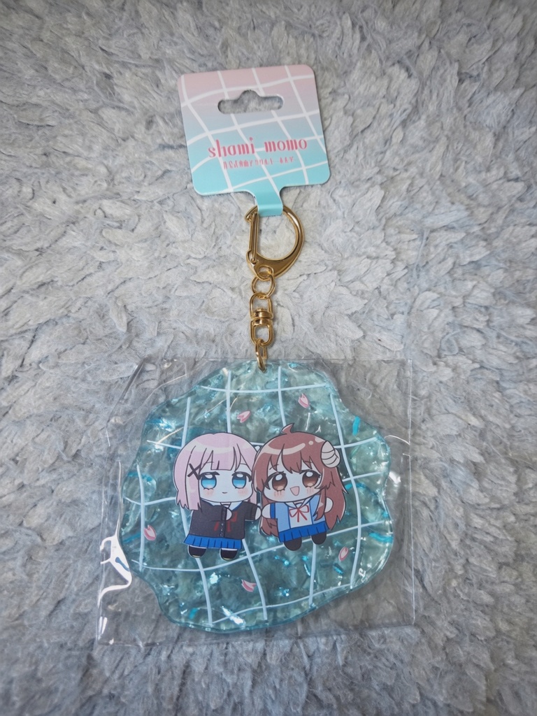 シャミ桃の水面アクキー