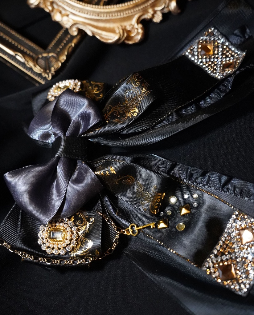 ツイステ ブレイジングジュエル リボン バレッタ