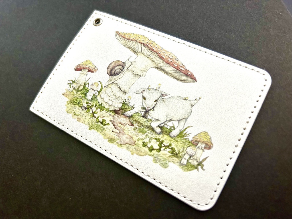 大人に憧れたヤギさんのパスケース