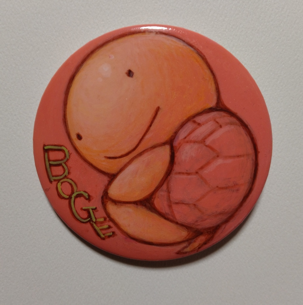 手描き缶バッジ　3　かめ　ピンクBOGE