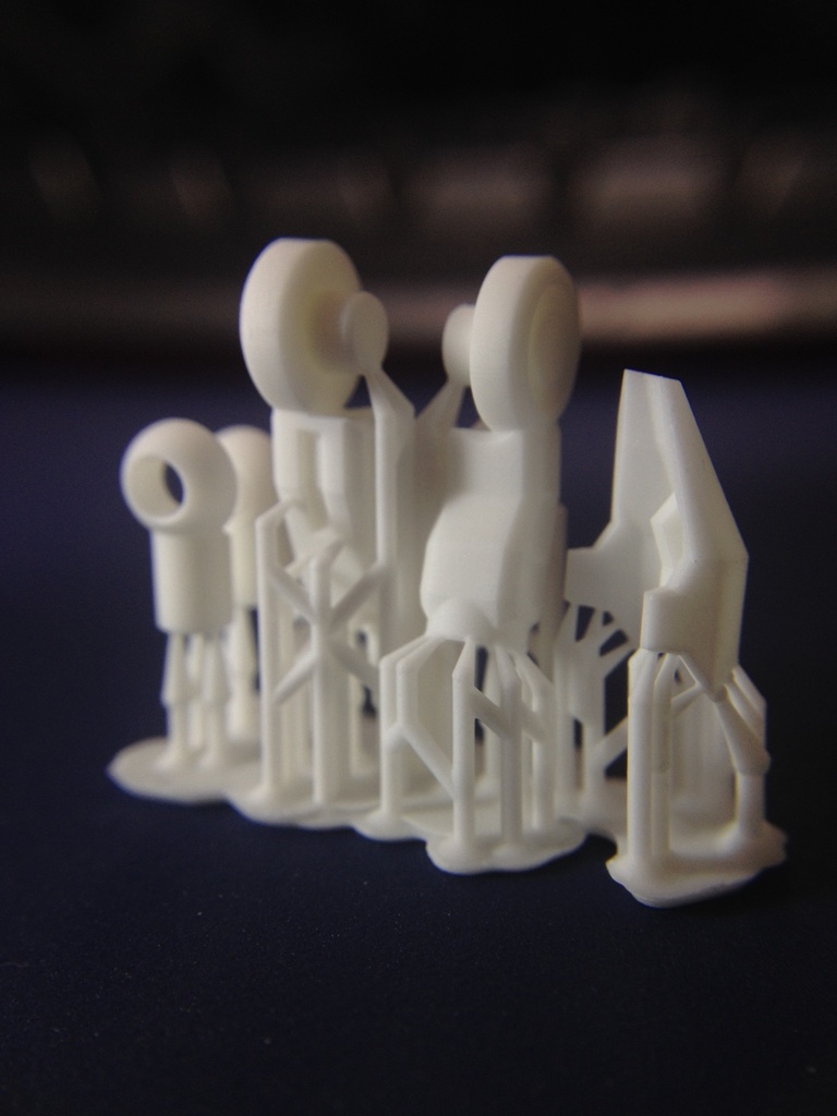 複腕化部材『Striga』, 腕部置換部材『Lyonia』