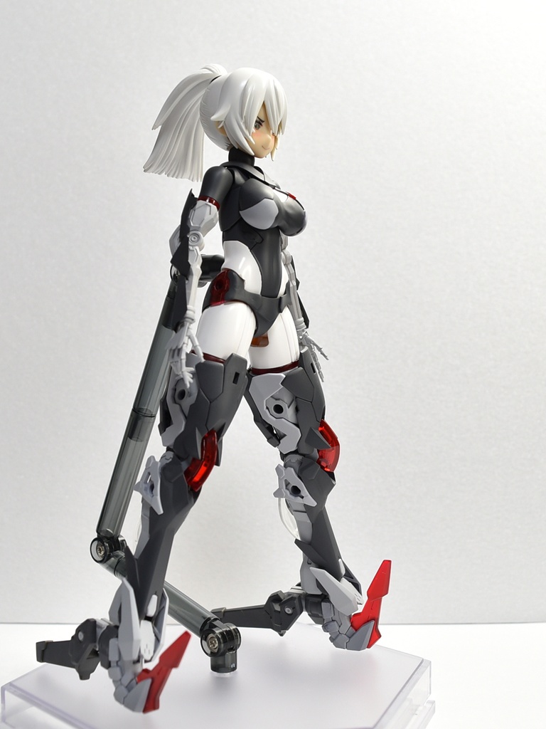 腕部置換部材『Wisteria』