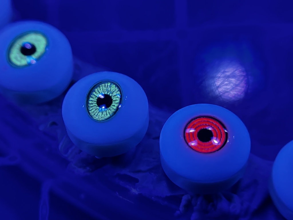 ドールアイキット 瞳孔: 円、スリット 虹彩: 円、楕円