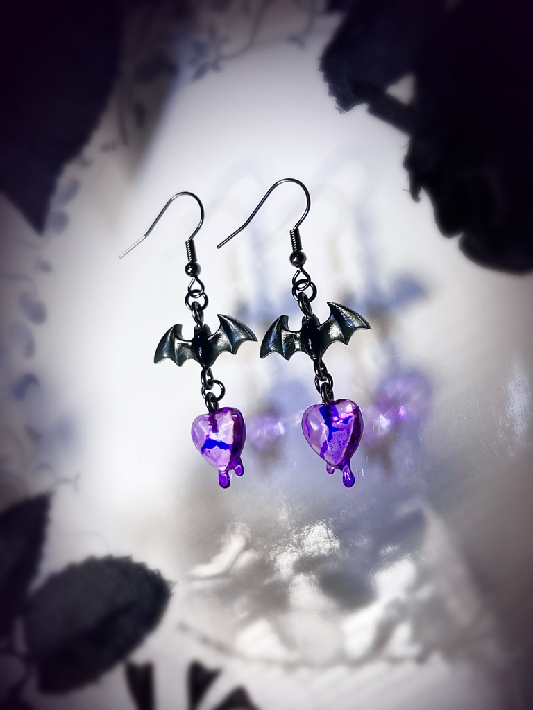🦇Halloween💜とろ〜りハートのピアス・イヤリング