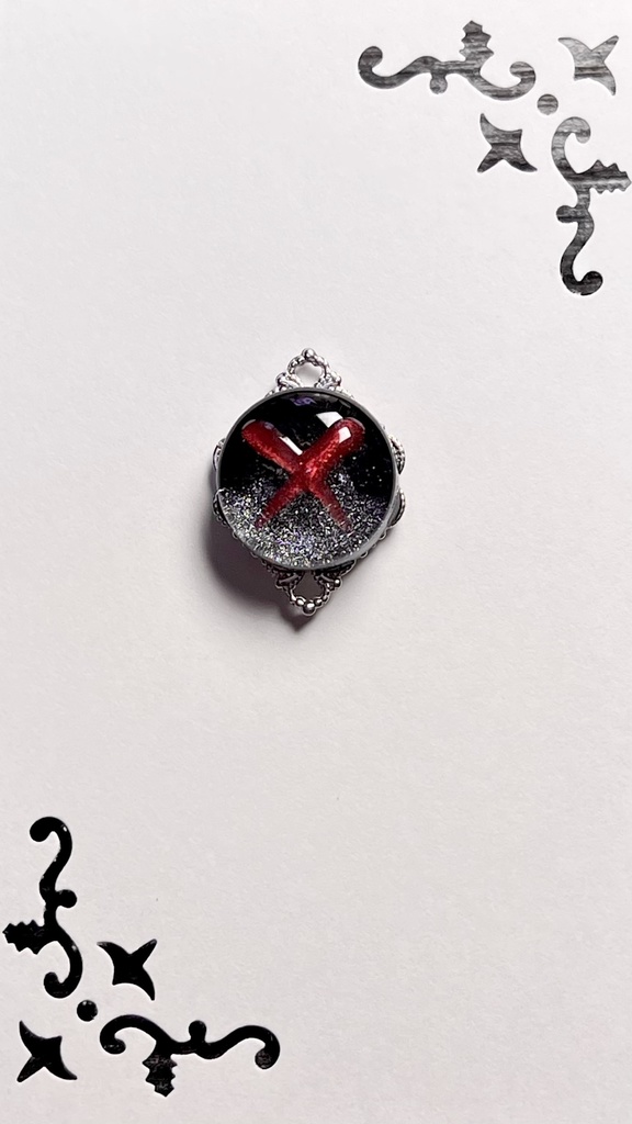 【推しの目】ストラップ付きチャーム