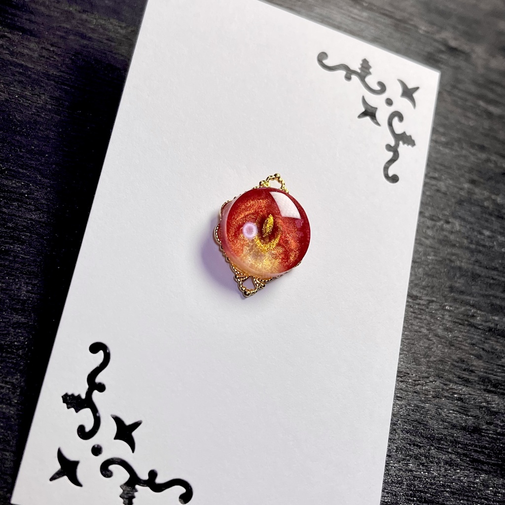 【推しの目】ストラップ付きチャーム