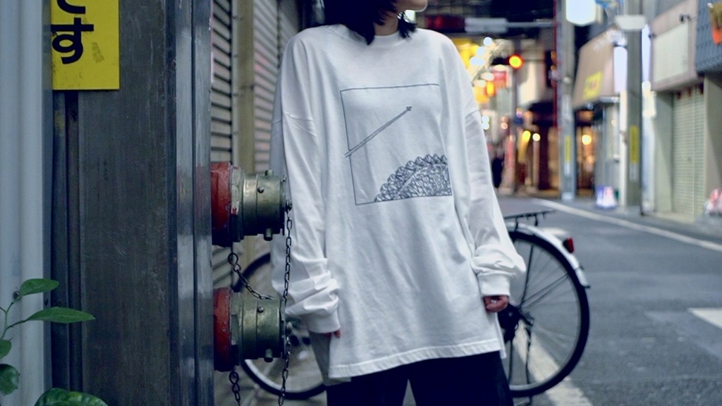 ビッグシルエットロングスリーブTシャツ「仄日たち」White