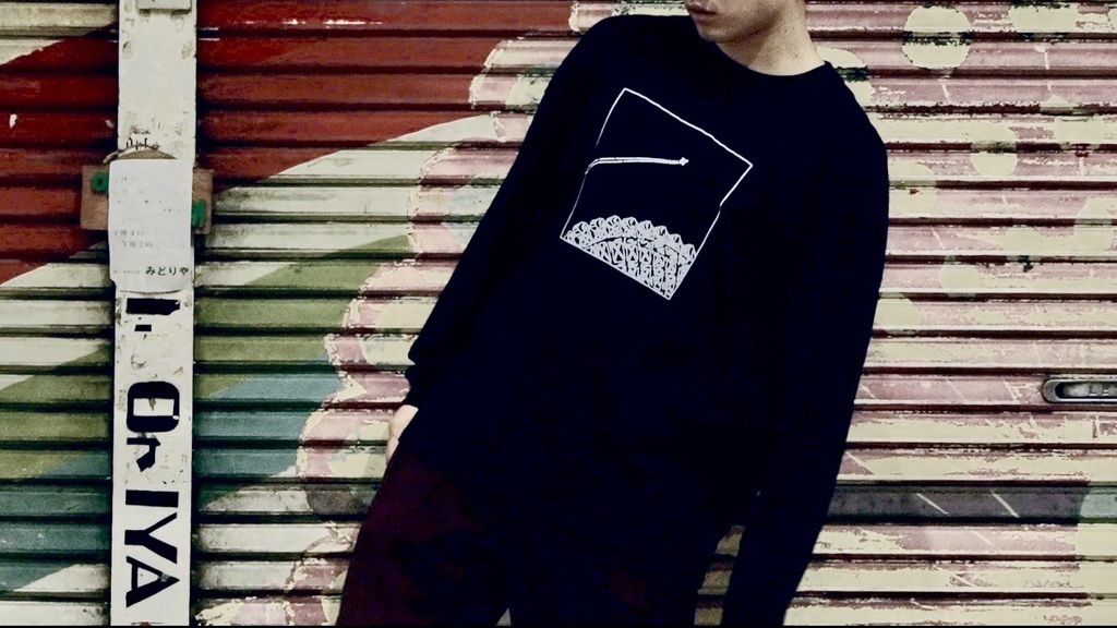 ビッグシルエットロングスリーブTシャツ「仄日たち」Black