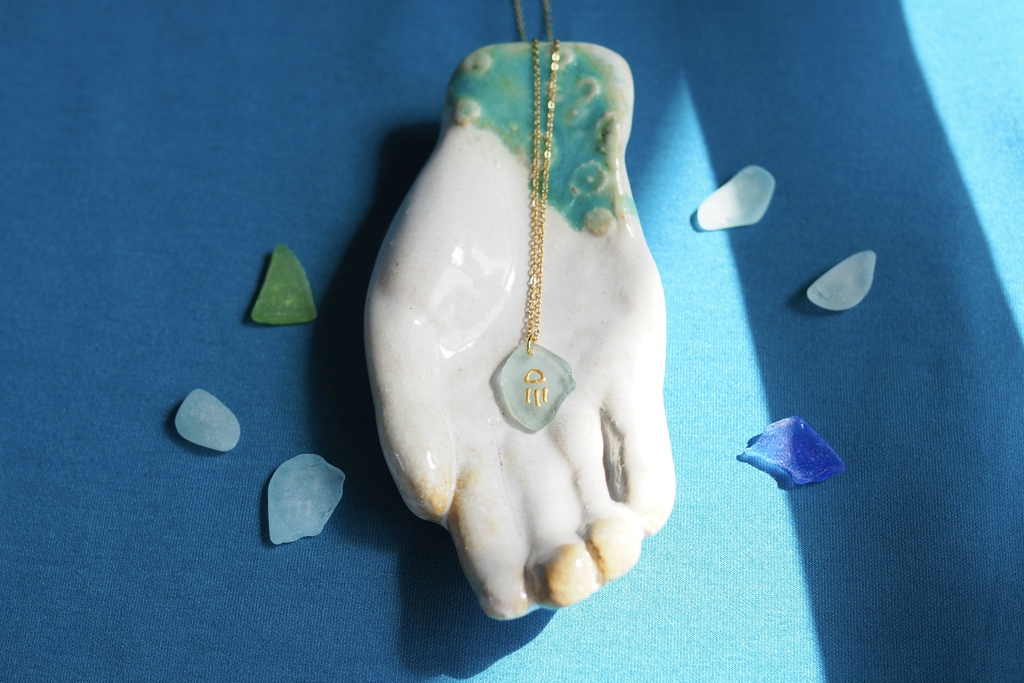 シーグラスネックレス(クラゲ)G-5