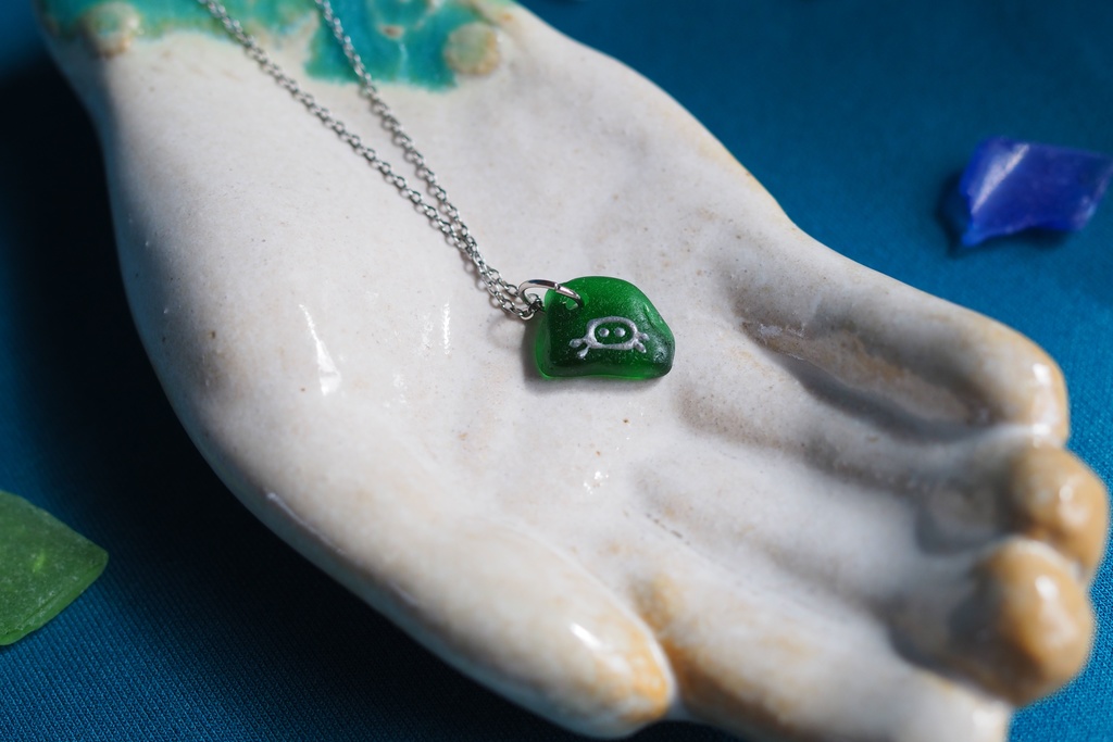 シーグラスネックレス(カニ)S-3