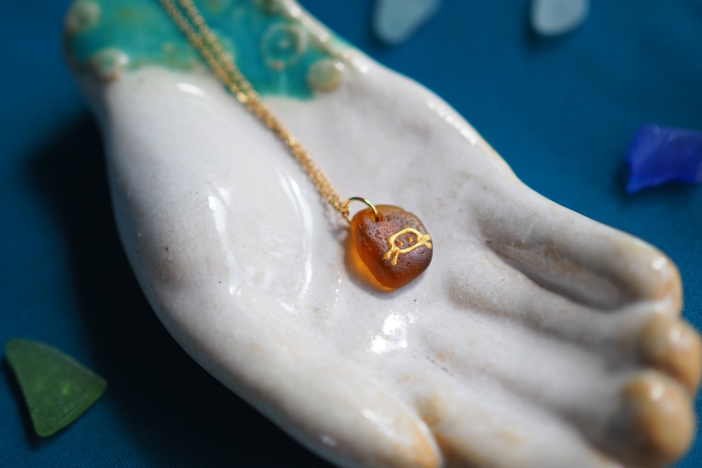 シーグラスネックレス(カニ)G-2