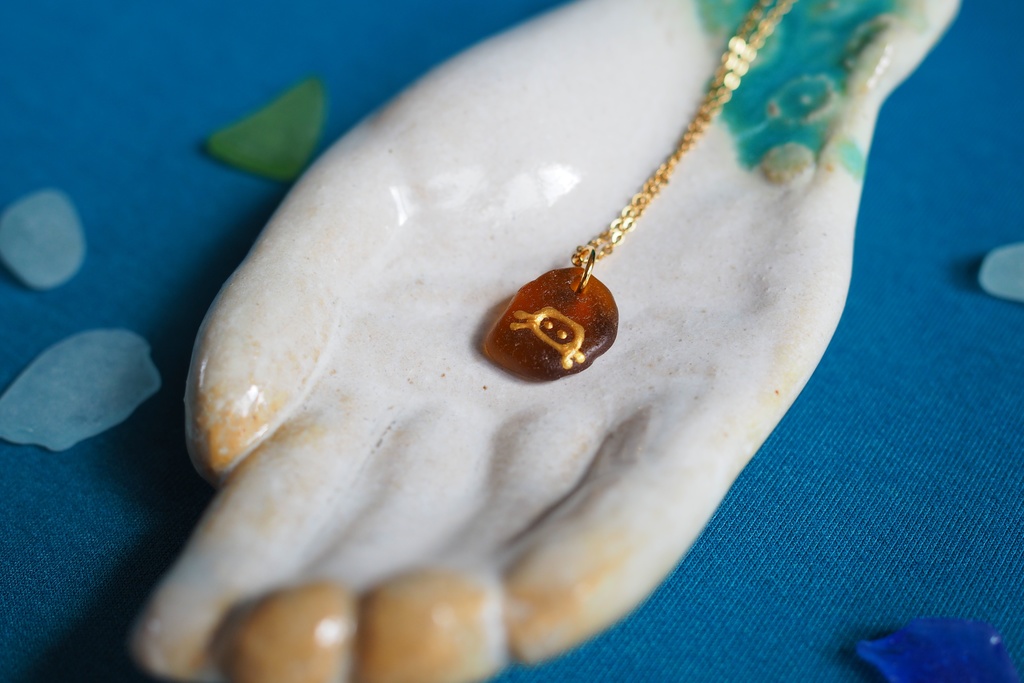 シーグラスネックレス(カニ)G-2